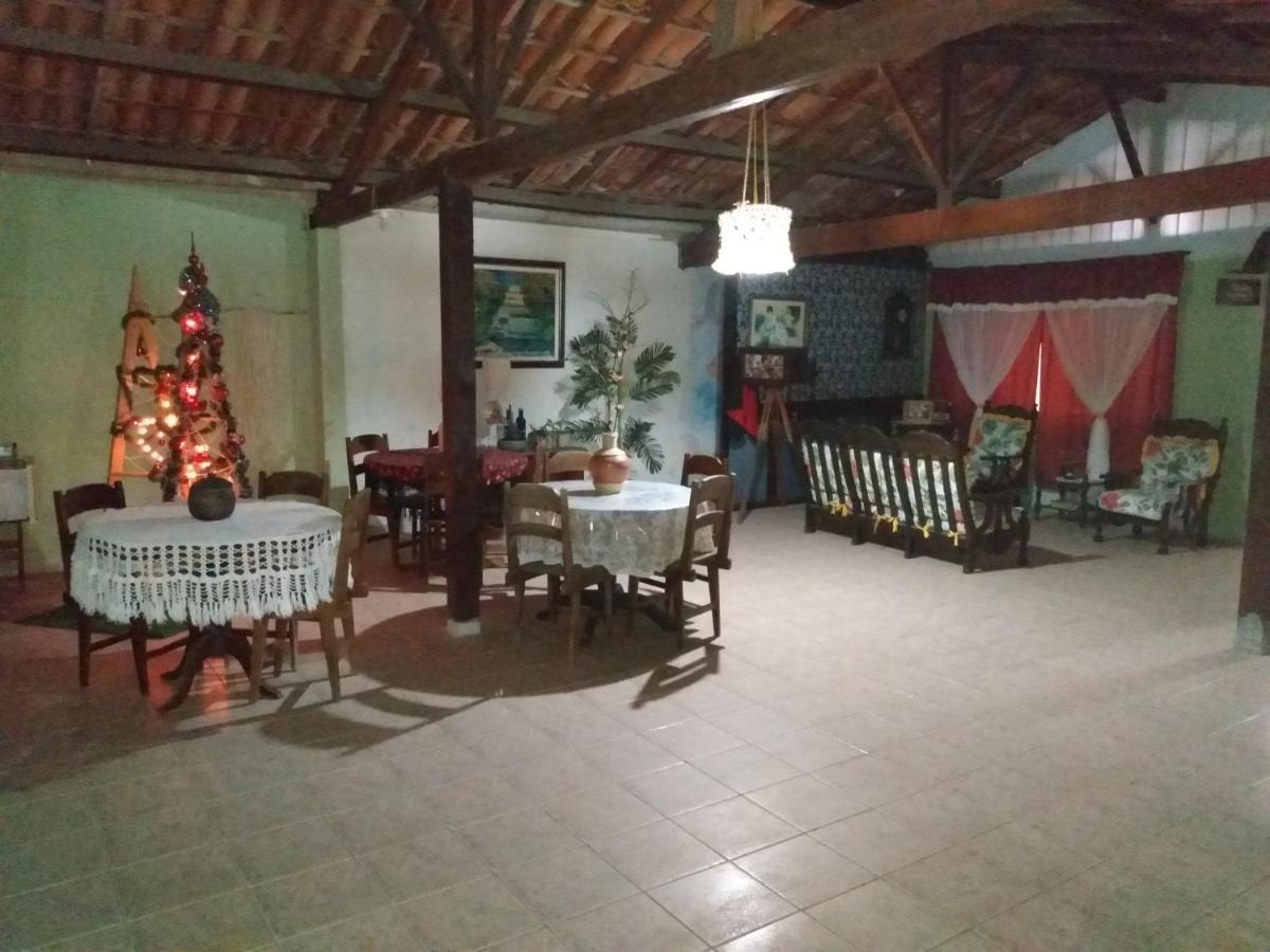 Pousada Sol E Verao Sao Pedro da Aldeia Bagian luar foto